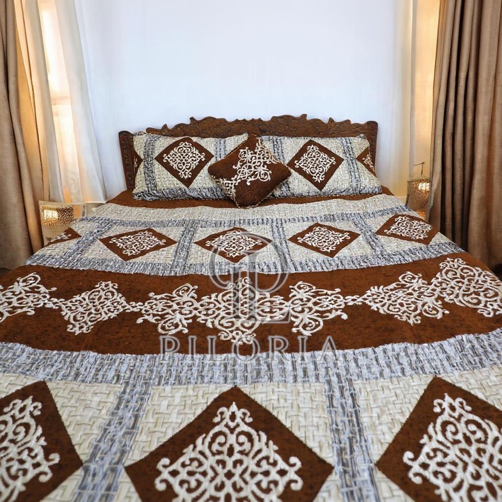Premium_Red_Velvet_Jacquard_Bed_Sheet_Set_-_Elegant_Floral_Design_with_Geometric_Borders