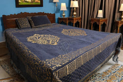 KingSizeJacquardBedSheetSet-ElegantNavyBlueandGoldDesignwithTraditionalBorders