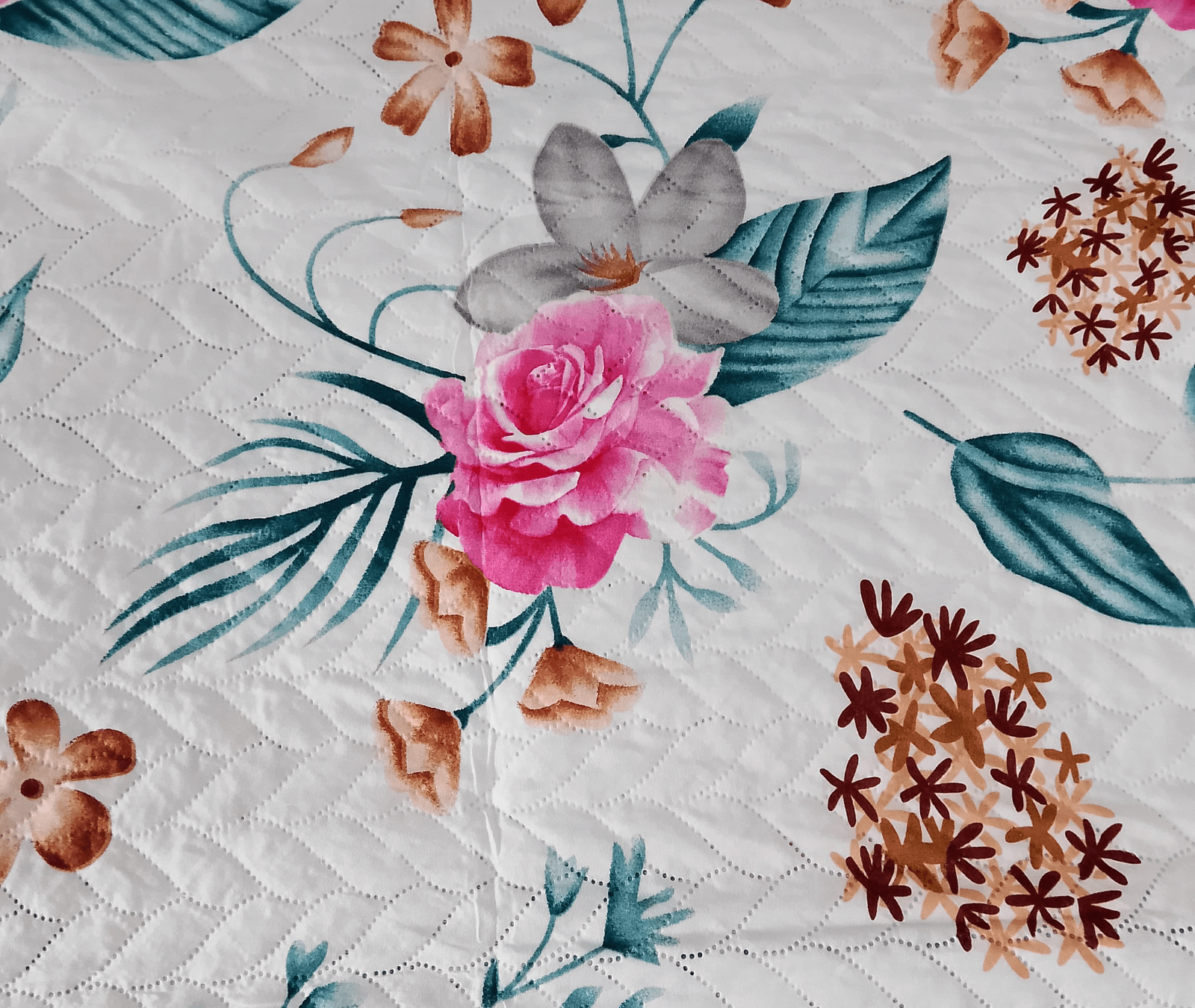 Phoolon Ka Jashn – Pink & Green Floral- Quilted Microfiber Bedspread