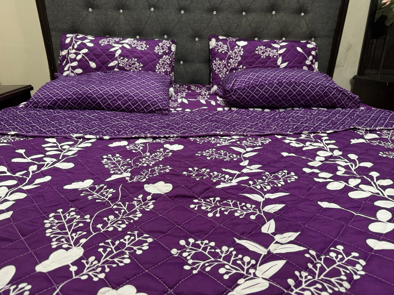 Piloria Twilight Bloom – 6-Piece Purple Floral Comforter Set